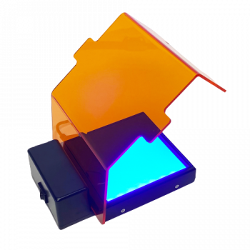 SmartBlue Mini Blue Light Transilluminator | Benchmark Scientific